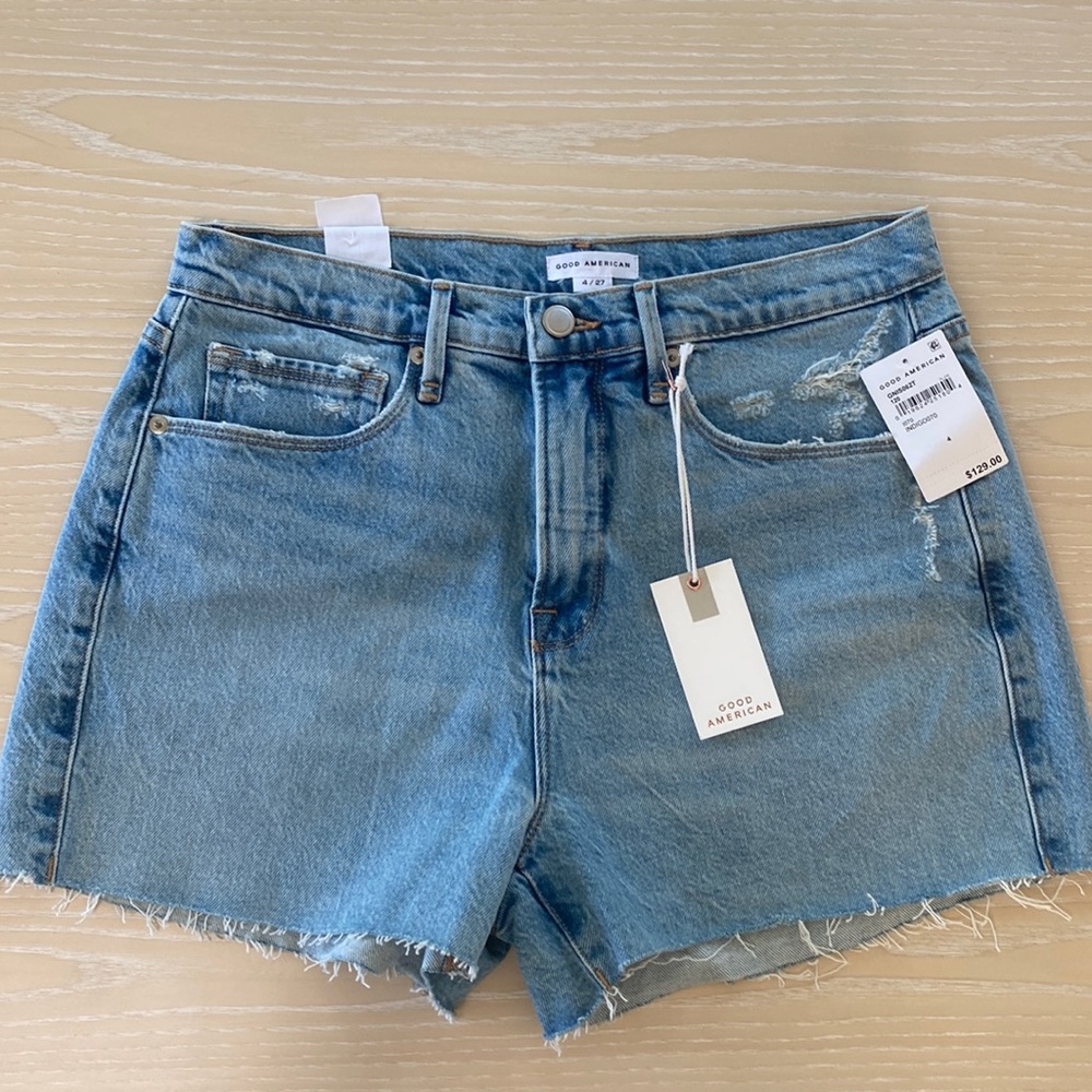 Last chance- taking to consignment: Good American Jean Shorts NWT